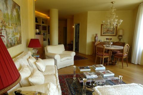 Lejlighed i Sanremo, Imperia, Sanremo - € 690.000 | Ref: V2332 - foto 1