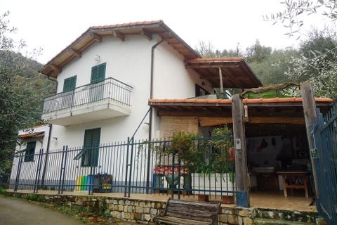 Villa a Ceriana, Imperia, Ceriana - € 150.000 | Ref: V2561 - foto 7