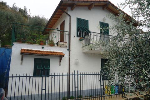 Villa a Ceriana, Imperia, Ceriana - € 150.000 | Ref: V2561 - foto 8