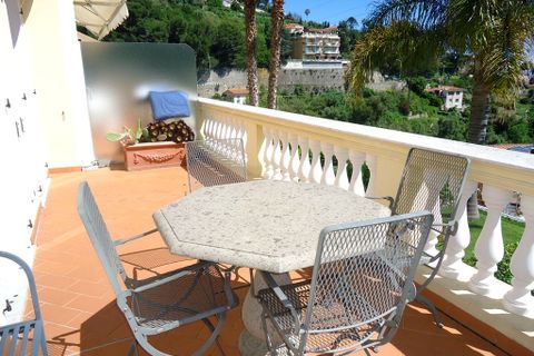Lejlighed i Ospedaletti, Imperia, Ospedaletti - € 700.000 | Ref: V2709 - foto 2