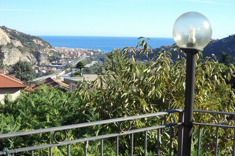 Villa i Ventimiglia, Imperia, Ventimiglia - € 338.000 | Ref: V3088 - foto 9