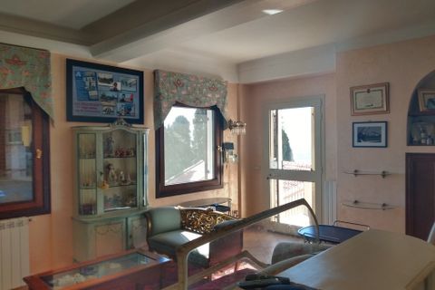Villa i Ospedaletti, Imperia, Ospedaletti - € 590.000 | Ref: V3188 - foto 9