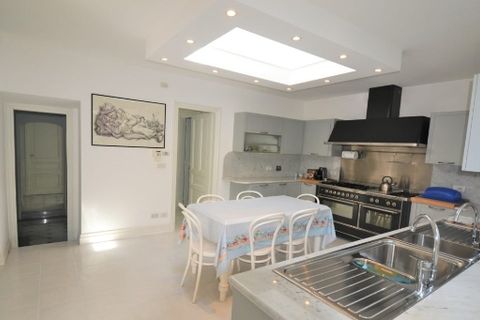 Villa i Ospedaletti, Imperia, Ospedaletti - € 2.500.000 | Ref: V3271 - foto 2