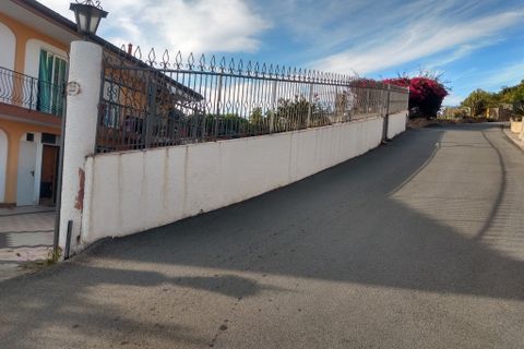 Villa a Vallecrosia, Imperia, Vallecrosia - € 500.000 | Ref: V3307 - foto 9