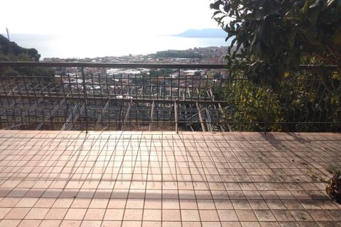Villa a Vallecrosia, Imperia, Vallecrosia - € 500.000 | Ref: V3307 - foto 18