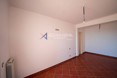 Villa i Sanremo, Imperia, Sanremo - € 350.000 | Ref: 7556 - foto 8