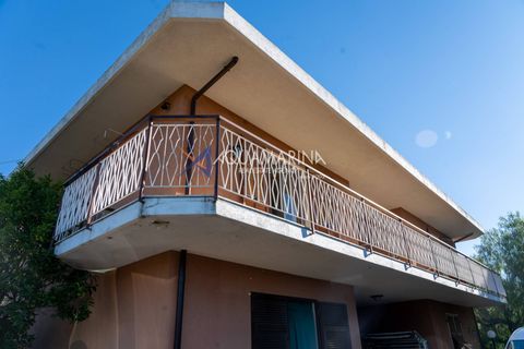 Villa i Sanremo, Imperia, Sanremo - € 590.000 | Ref: 13695 - foto 2