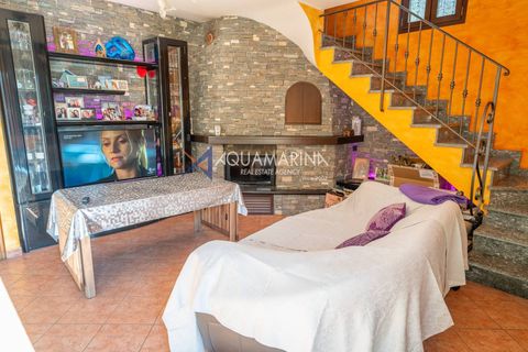 Villa i Ventimiglia, Imperia, Ventimiglia - € 330.000 | Ref: 13836 - foto 2