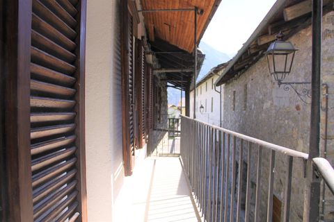 Villa a Saint-Christophe, Aosta Valley, Saint-Christophe - € 110.000 | Ref: 2 - foto 5