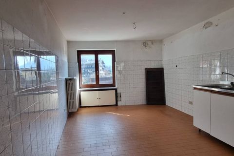 Villa a Saint-Christophe, Aosta Valley, Saint-Christophe - € 110.000 | Ref: 2 - foto 13