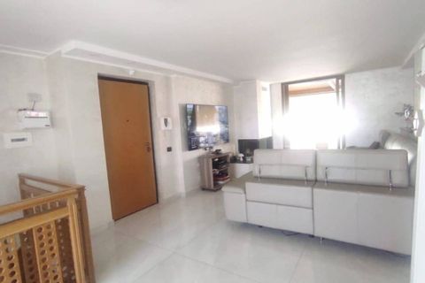 Lejlighed i Caserta, Caserta, Caserta - € 395.000 | Ref: 48 - foto 4