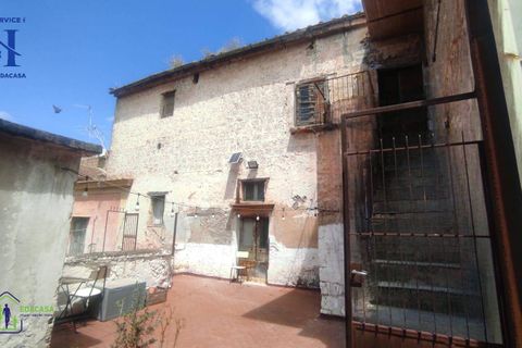 Landejendom i Maddaloni, Caserta, Maddaloni - € 80.000 | Ref: 52 - foto 1