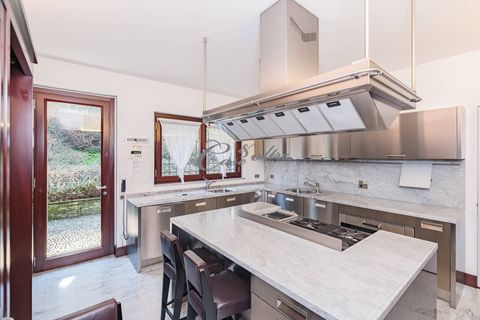 Villa i Carimate, Como, Carimate - € 2.300.000 | Ref: L692 - foto 22