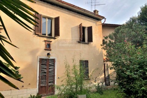 Erhvervsejendom i Sinalunga, Siena, Sinalunga - € 99.000 | Ref: proprietà con giardino - foto 2