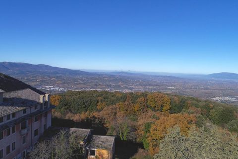Landejendom i Spoleto, Perugia, Spoleto - € 650.000 | Ref: CBI057-316-30358 - foto 9