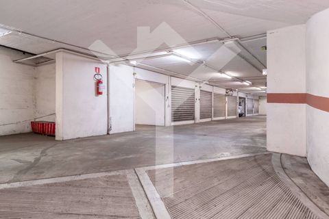 Parkeringsplads i Rome, Rome, Rome - € 110.000 | Ref: box via di San F. Martire - foto 6