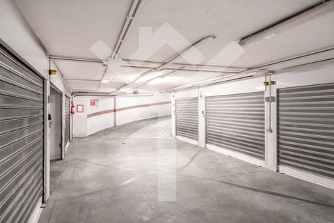 Parkeringsplads i Rome, Rome, Rome - € 110.000 | Ref: box via di San F. Martire - foto 12
