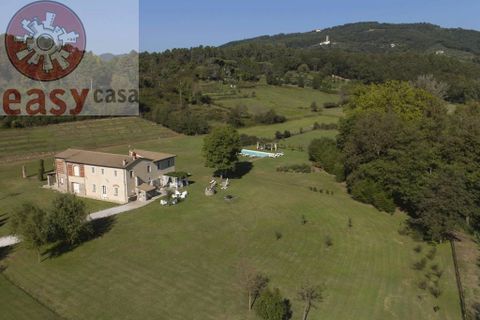 Landejendom i Lucca, Lucca, Lucca - € 1.550.000 | Ref: 1182 - foto 1