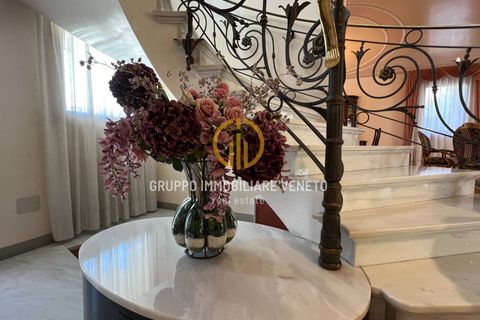 Villa i Treviso, Treviso, Treviso - € 1.500.000 | Ref: 86 - foto 1