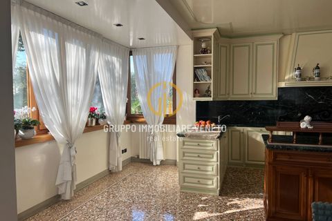 Villa i Treviso, Treviso, Treviso - € 1.500.000 | Ref: 86 - foto 2
