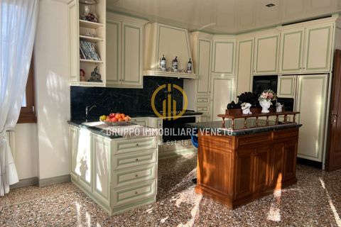 Villa i Treviso, Treviso, Treviso - € 1.500.000 | Ref: 86 - foto 3