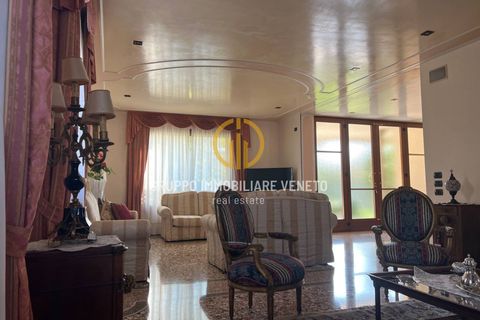 Villa i Treviso, Treviso, Treviso - € 1.500.000 | Ref: 86 - foto 7