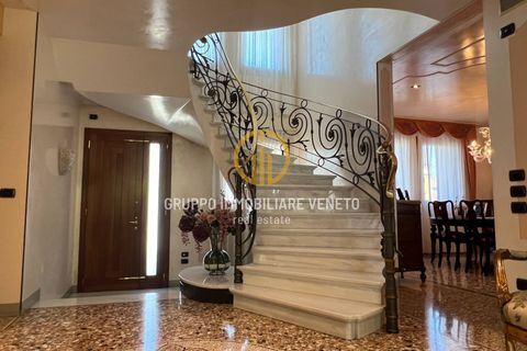 Villa i Treviso, Treviso, Treviso - € 1.500.000 | Ref: 86 - foto 8