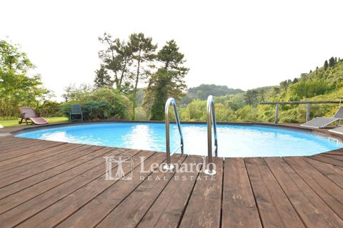 Villa en Camaiore, Lucca, Camaiore - € 775.000 | Ref: ES435 - photo 2