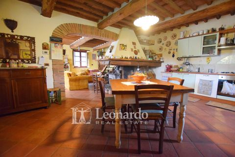 Villa en Camaiore, Lucca, Camaiore - € 775.000 | Ref: ES435 - photo 9