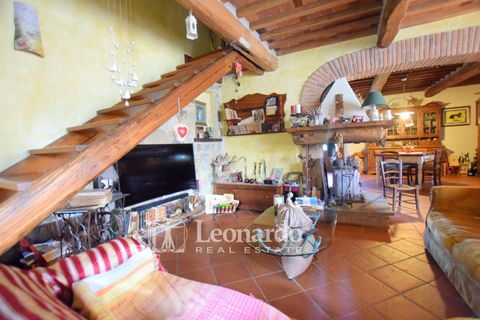Villa en Camaiore, Lucca, Camaiore - € 775.000 | Ref: ES435 - photo 11