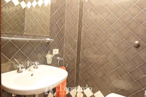 Villa a Viareggio, Lucca, Viareggio - € 750.000 | Ref: REA471 - foto 24
