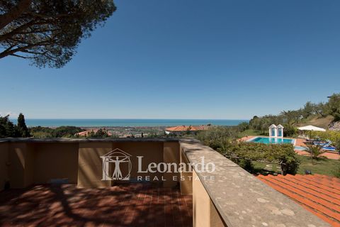 Villa a Massarosa, Lucca, Massarosa - € 1.950.000 | Ref: REA494 - foto 23