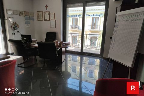 Erhvervsejendom i Caserta, Caserta, Caserta - € 375.000 | Ref: kA8708 - foto 15