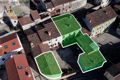 Landejendom i Soave, Verona, Soave - € 400.000 | Ref: 1349 - foto 1