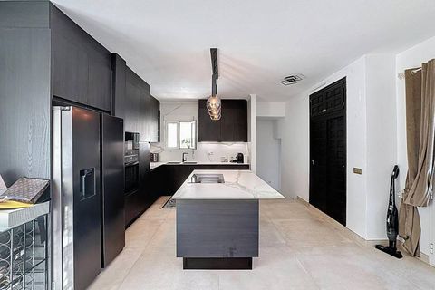 Villa a Benitachell, Alicante, Benitachell - € 765.000 | Ref: 127-74164-11 - foto 4
