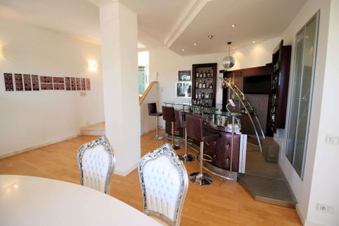 Villa a Capolona, Arezzo, Capolona - € 690.000 | Ref: MB865-482283 - foto 7