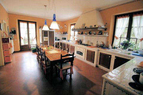 Villa a Lucca, Lucca, Lucca - € 2.200.000 | Ref: MB855-482354 - foto 7