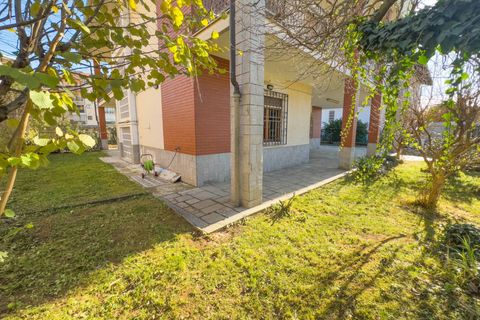Villa a Orbassano, Turin, Orbassano - € 360.000 | Ref: 12037 - foto 3
