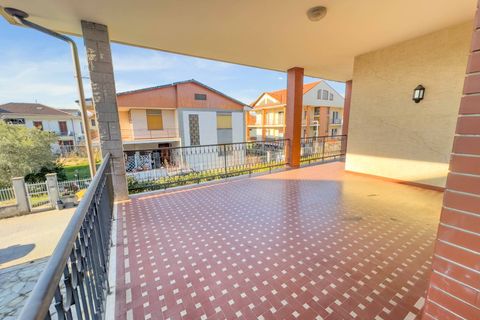 Villa a Orbassano, Turin, Orbassano - € 360.000 | Ref: 12037 - foto 6
