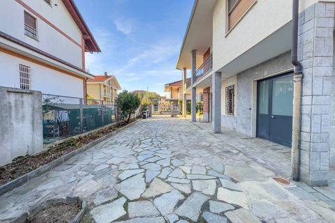 Villa a Orbassano, Turin, Orbassano - € 360.000 | Ref: 12037 - foto 33