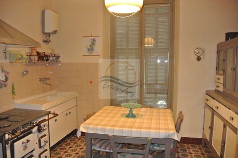 Villa i Ventimiglia, Imperia, Ventimiglia - € 1.500.000 | Ref: IV661 - foto 11