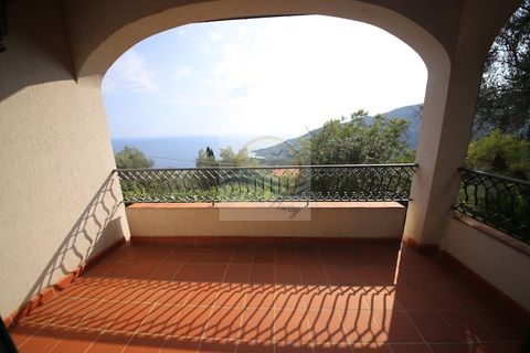 Villa i Ventimiglia, Imperia, Ventimiglia - € 790.000 | Ref: iv760 - foto 6