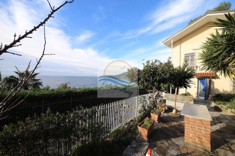 Villa i Ospedaletti, Imperia, Ospedaletti - € 990.000 | Ref: iv873 - foto 4