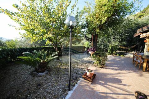 Villa a Camporosso, Imperia, Camporosso - € 1.098.000 | Ref: iv989 - foto 5