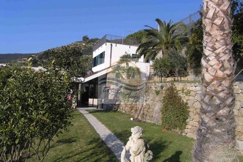 Villa i Ospedaletti, Imperia, Ospedaletti - € 1.300.000 | Ref: iv1083 - foto 5