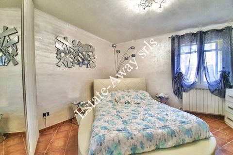 Villa a Soldano, Imperia, Soldano - € 330.000 | Ref: iv1104 - foto 15