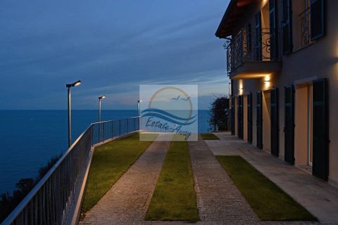 Villa i Bordighera, Imperia, Bordighera - € 2.000.000 | Ref: iv1114 - foto 8