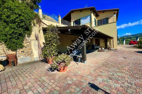 Villa i Bordighera, Imperia, Bordighera - € 745.000 | Ref: iv1223 - foto 4
