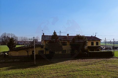 Villa i Chiari, Brescia, Chiari - € 399.000 | Ref: ATL03.002 - foto 39