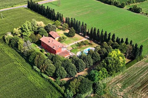 Villa i Chiari, Brescia, Chiari - € 1.900.000 | Ref: ATL02.013 - foto 1